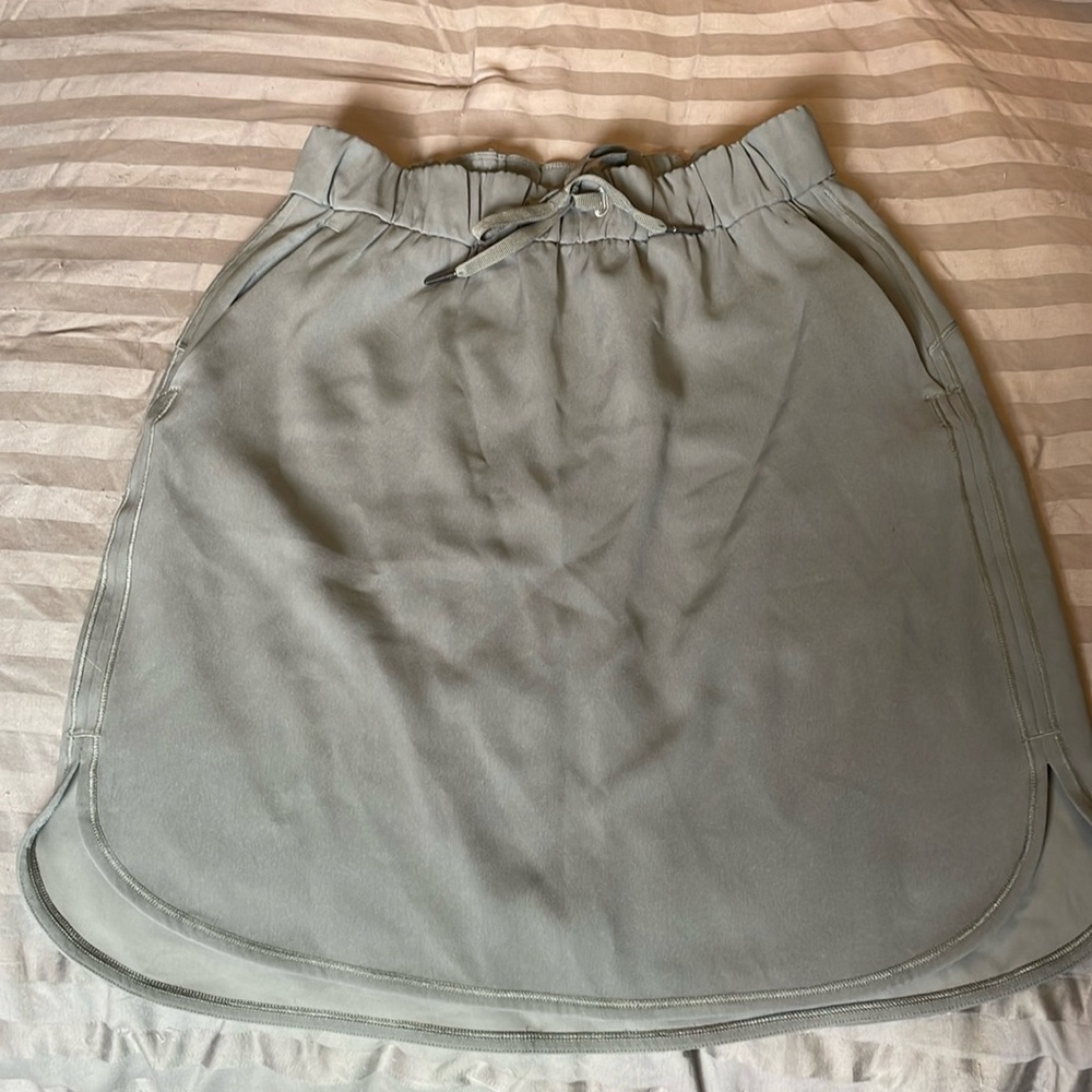Lululemon skirt